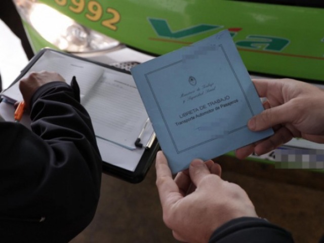 Controles para colectivos y choferes de la terminal